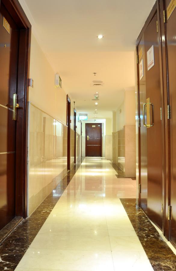 Saffron Hotel Dubaj Zewnętrze zdjęcie
