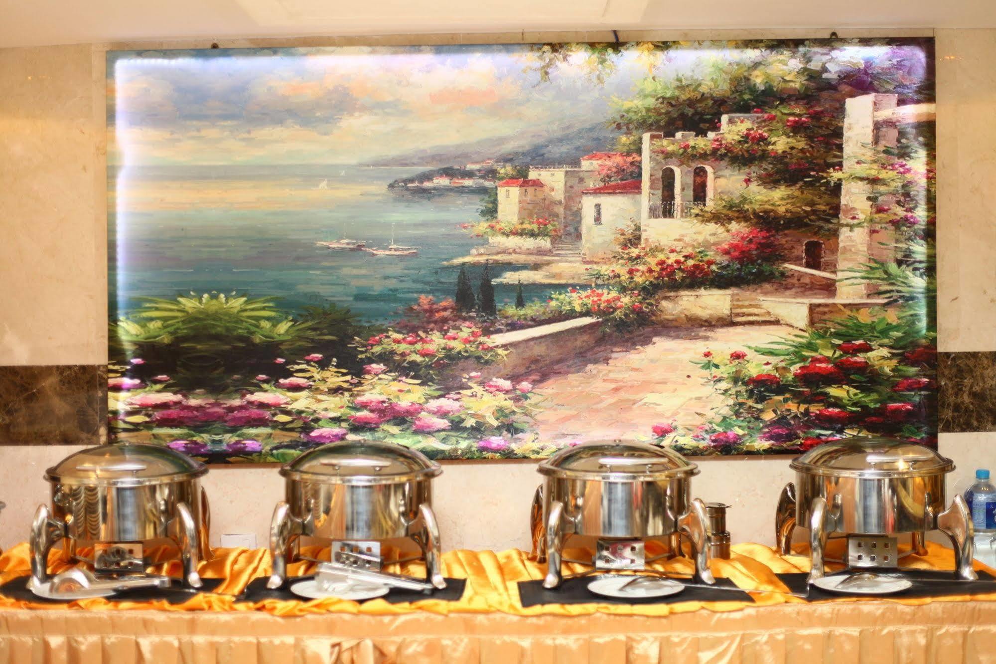 Saffron Hotel Dubaj Zewnętrze zdjęcie